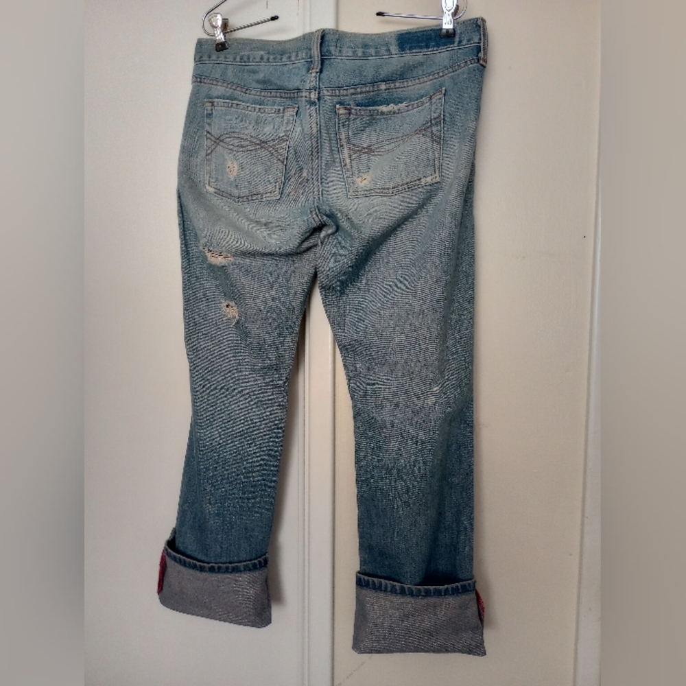 Distressed Jeans - Picture 2 of 5